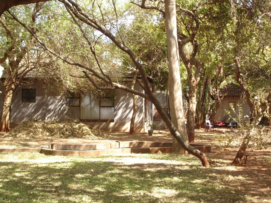 Commercial Property for Sale in Kroondal North West
